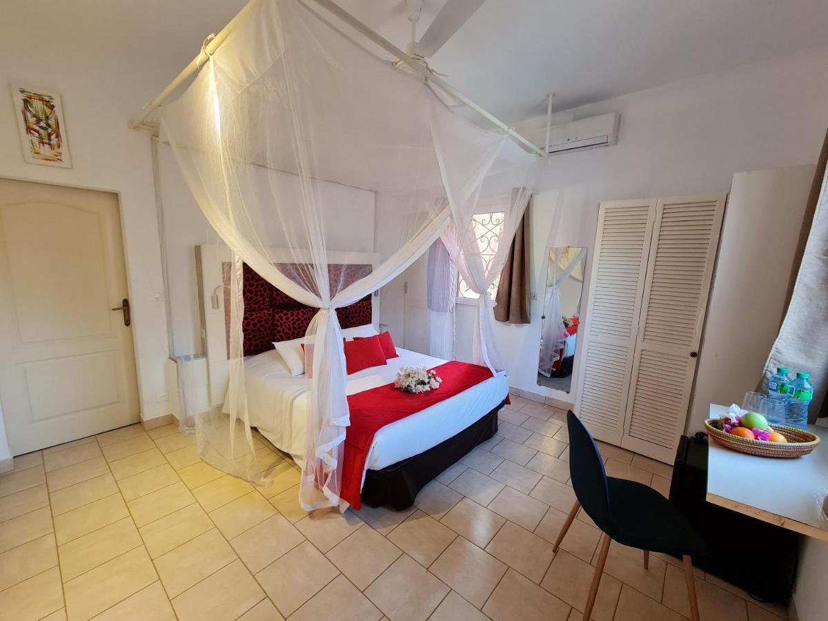 Bed and Breakfast Le Souimanga Bleu Saly Экстерьер фото