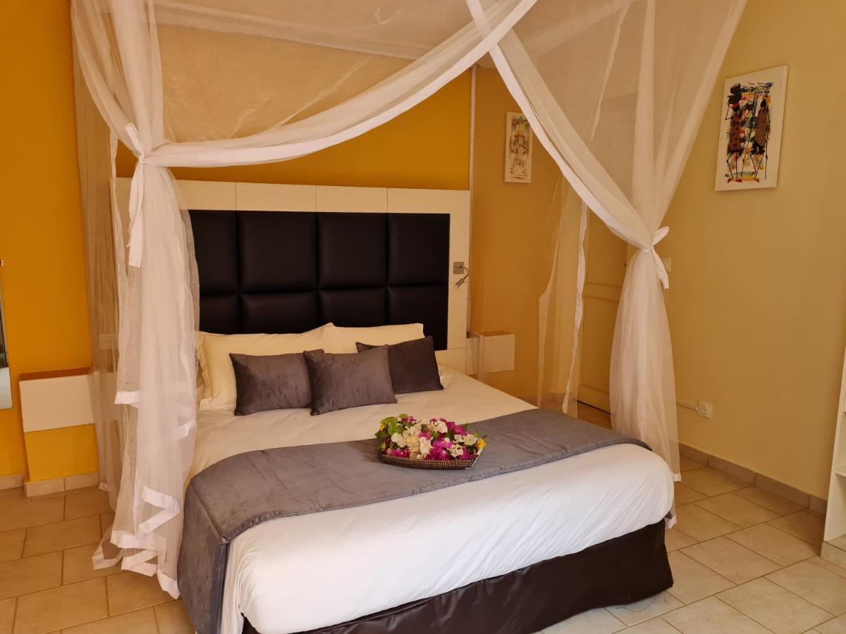 Bed and Breakfast Le Souimanga Bleu Saly Экстерьер фото