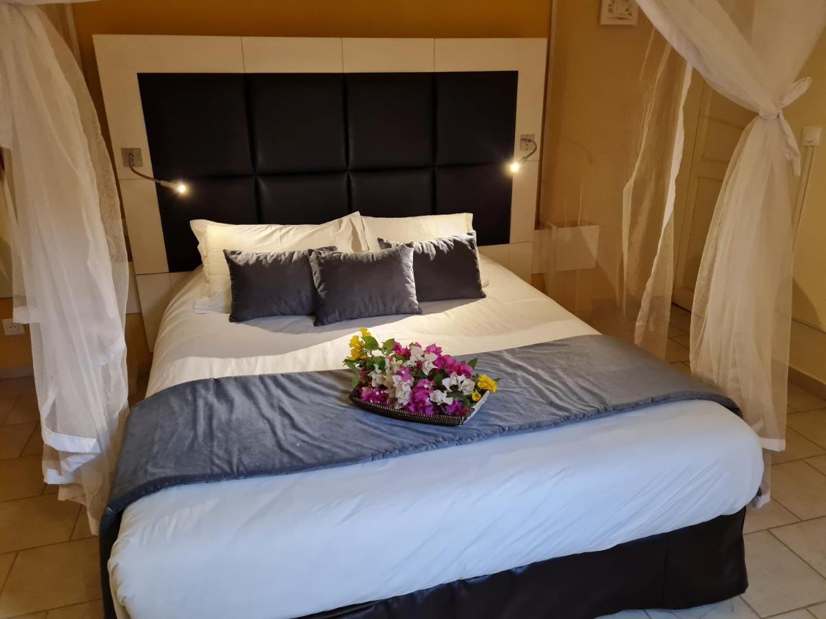Bed and Breakfast Le Souimanga Bleu Saly Экстерьер фото