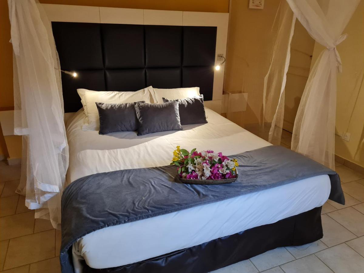 Bed and Breakfast Le Souimanga Bleu Saly Экстерьер фото